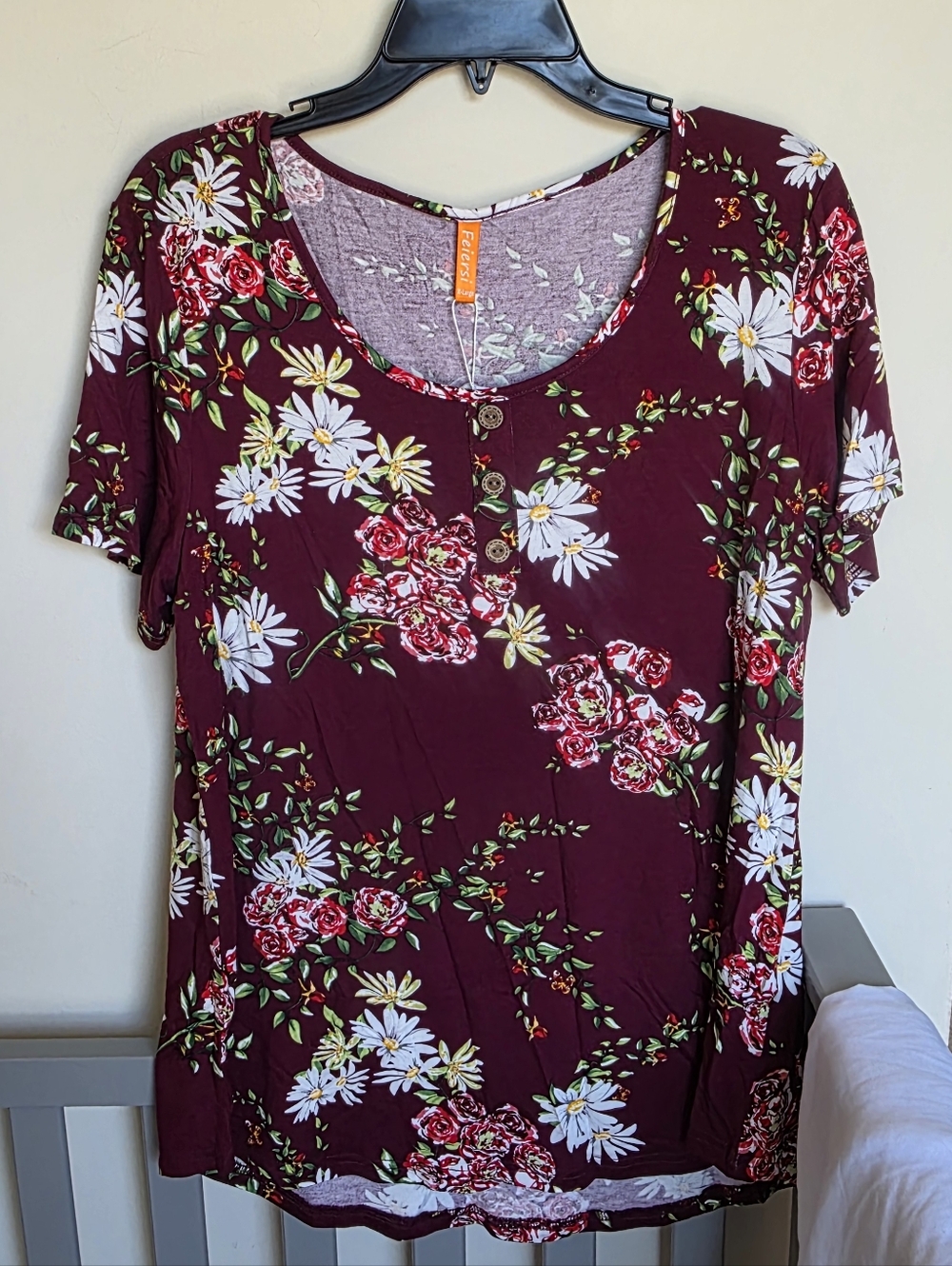Feiersi Floral Scoop Neck Short Sleeve Top - Burgundy Size XL NWT